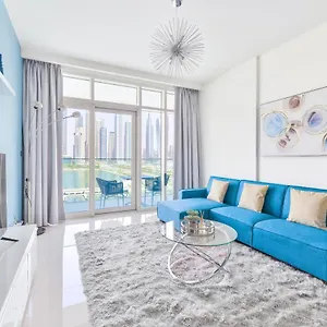 Ultra Luxury Emaar Beachfront - Private And Pool Apartment