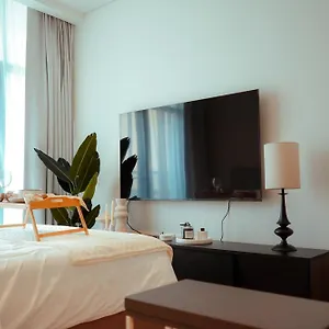 Your Elegant Palm Paradise- Fully Equipped Apartment