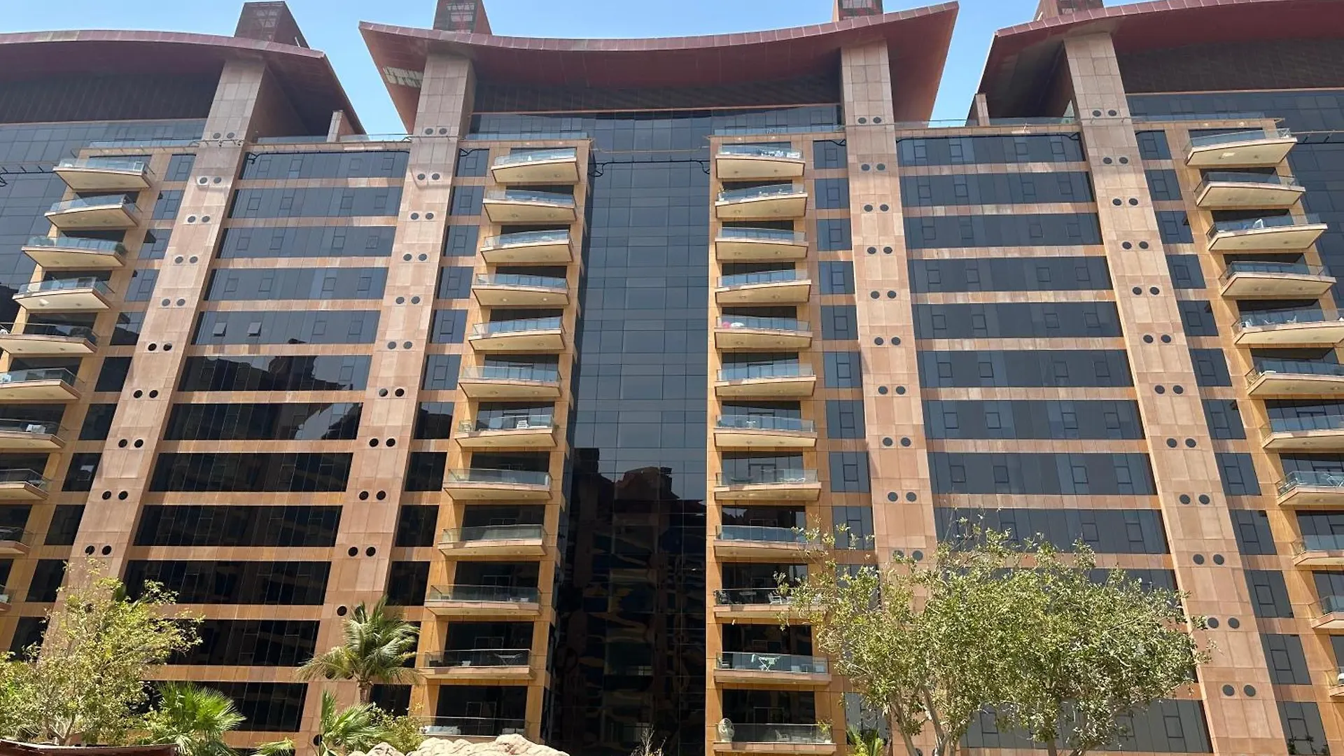 Apartment Palm Jumeirah Tiara Residence Ruby 1King And 2 Sofa Beds Dubai