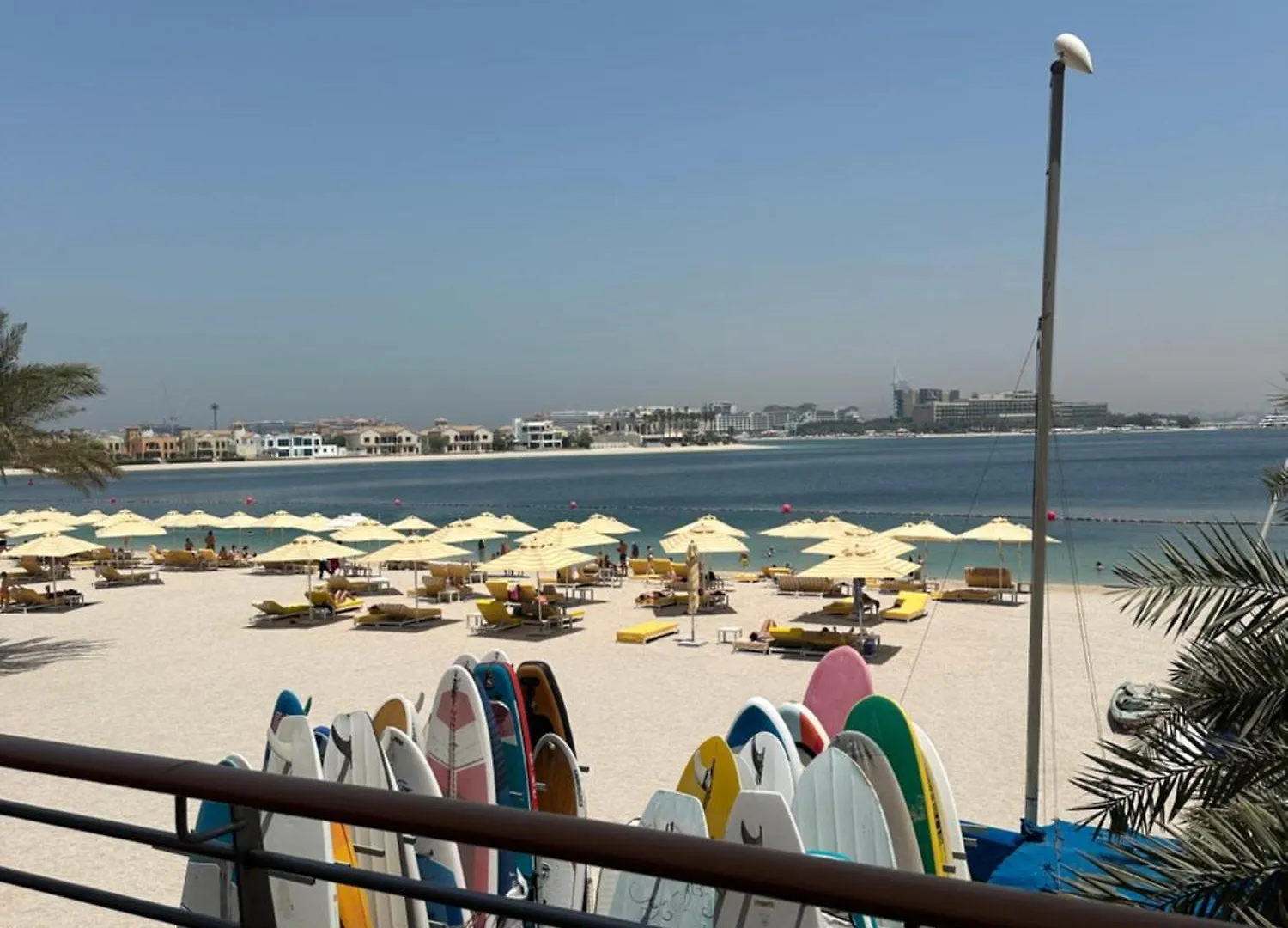 Palm Jumeirah Tiara Residence Ruby 1King And 2 Sofa Beds Dubai Apartment